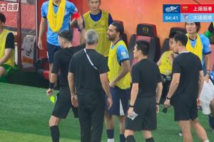 中国足球vs大连英博直播_中国足球vs大连英博比赛回放_中国足球vs大连英博精彩集锦回放