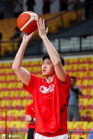 中国男篮vs中国篮球直播_中国男篮vs中国篮球比赛回放_中国男篮vs中国篮球精彩集锦回放